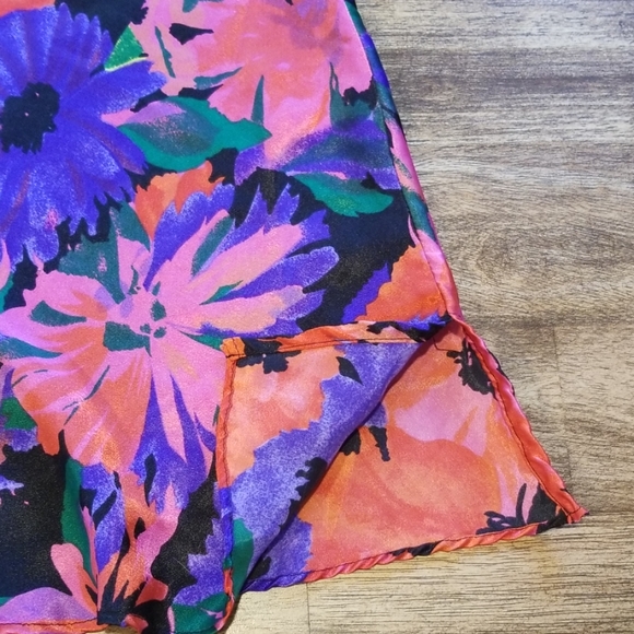 Vintage Bright Bold Floral Silky Nightgown - Picture 3 of 4